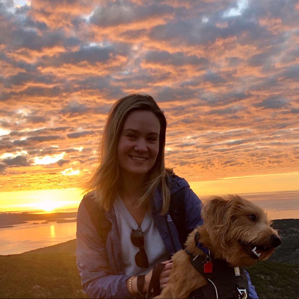 Meet your Posher, Caitlin
